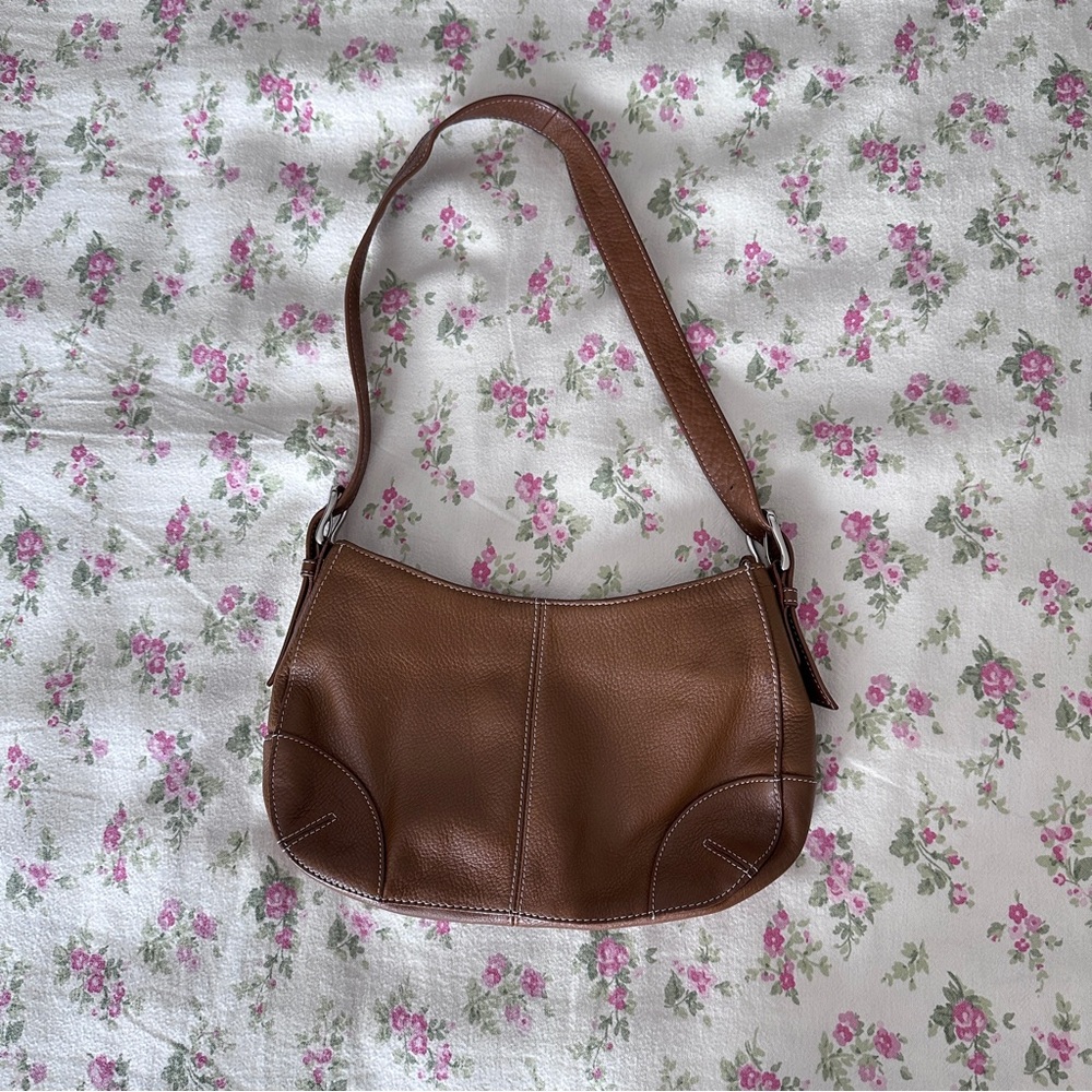 Elegant Brown Leather Shoulder Bag